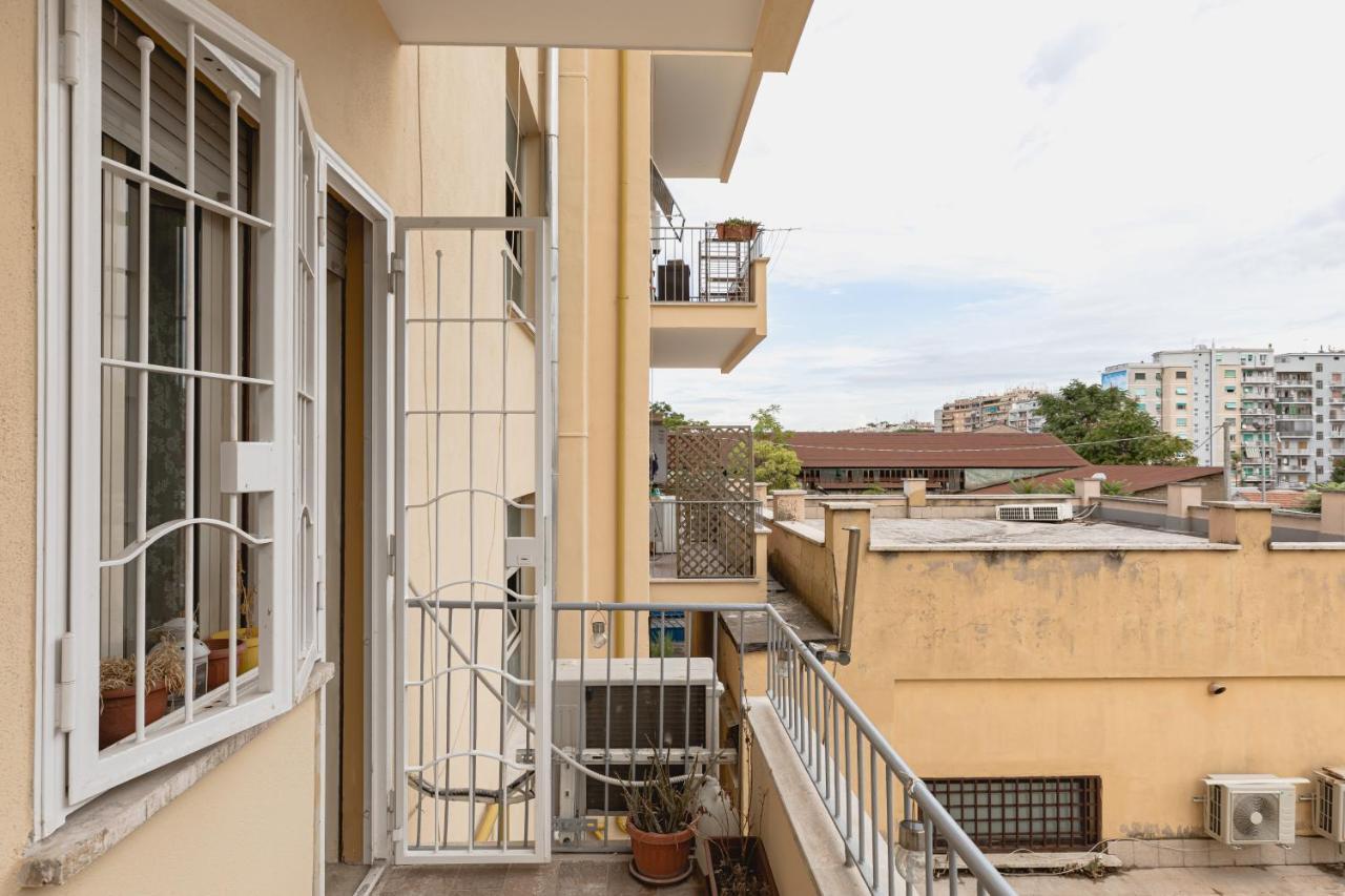 Scarfoglio Apartment, 4 Persone, 2 Camere, Balcone, Wi-Fi, Stazione Tiburtina Rome Bagian luar foto