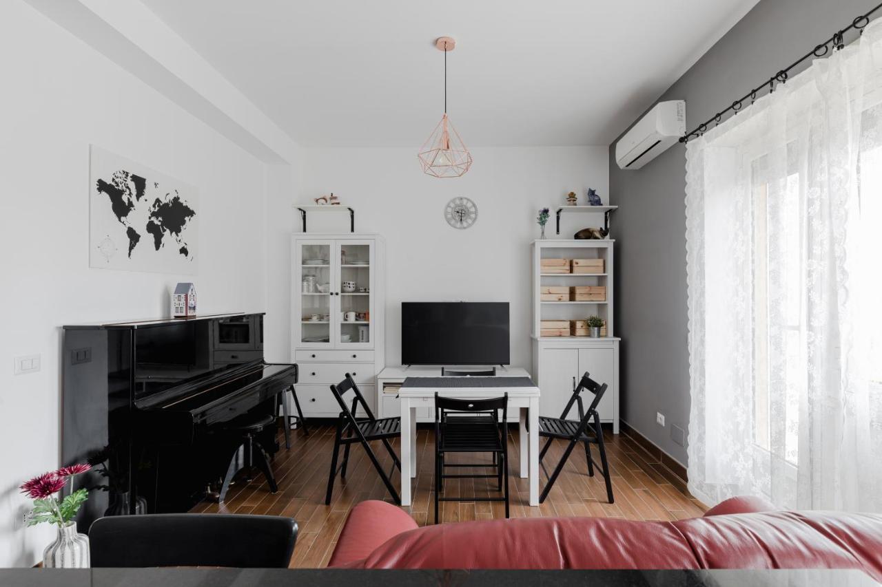 Scarfoglio Apartment, 4 Persone, 2 Camere, Balcone, Wi-Fi, Stazione Tiburtina Rome Bagian luar foto